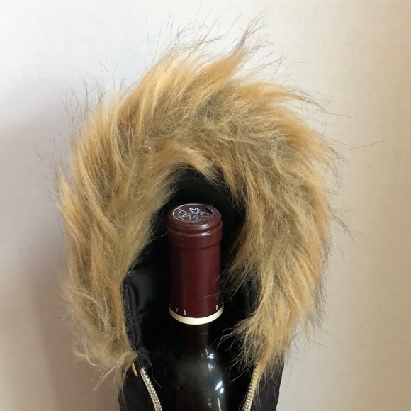Wine Parka, wine carrier, fur trim, NWT - Picture 2 of 7